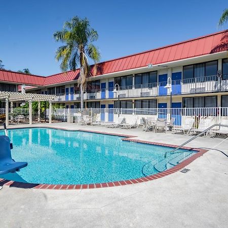 Econo Lodge Palm Harbor - Clearwater Exterior foto